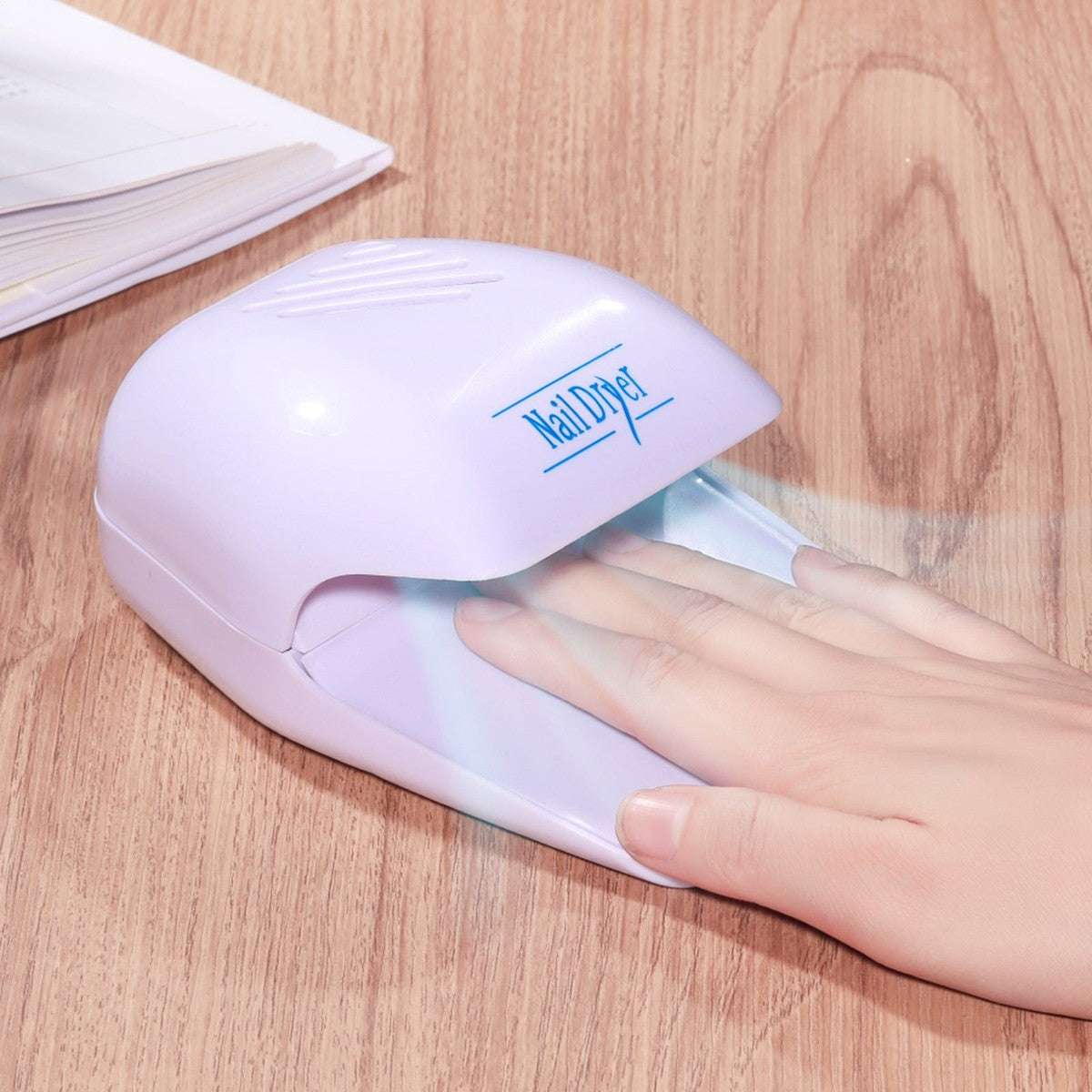 Nail Fan Dryer - Quick-Dry Nail Polish Machine for Regular Polish, Battery Operated